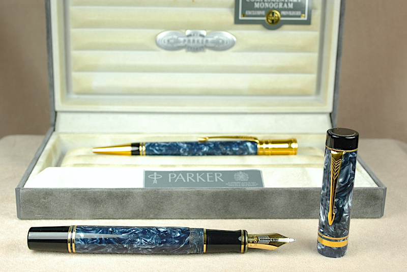 Pre-Owned Pens: 5138: Parker: Duofold Centennial
